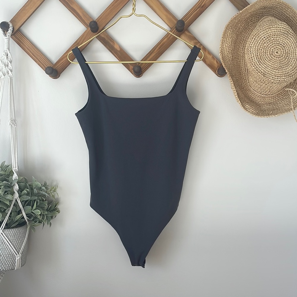 NWOT Express Square Neck Thong Bodysuit